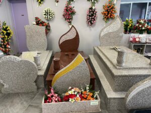 interieur magasin funeraire